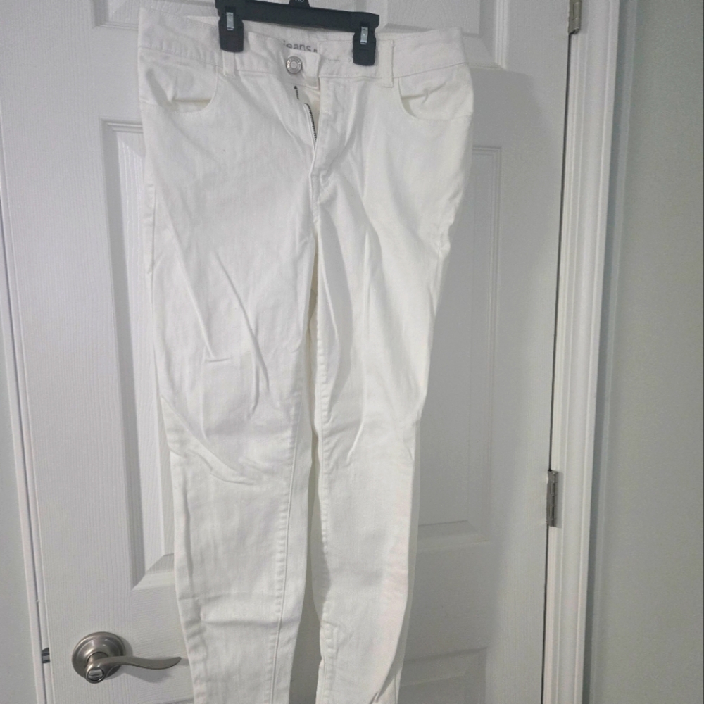 White Skinny Jeans